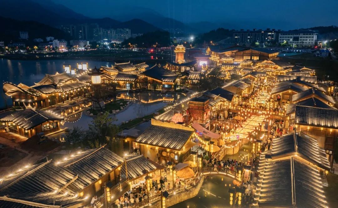 文化圣地·康養(yǎng)仙境——《南岳區(qū)文旅產(chǎn)業(yè)高質(zhì)量發(fā)展專項(xiàng)規(guī)劃》